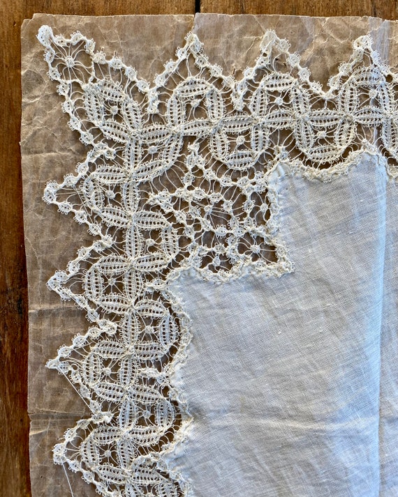 Antique Handmade Battenberg Lace Handkerchief - image 8