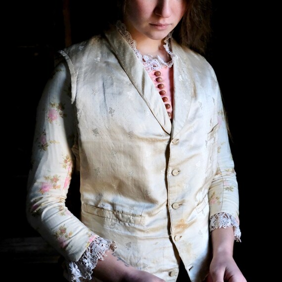 Victorian Silk Brocade Wedding Waistcoat - image 4