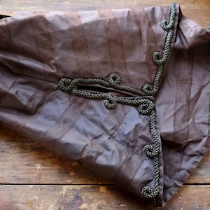 1850s Pagoda Sleeve Brown Silk Bodice XS image 5