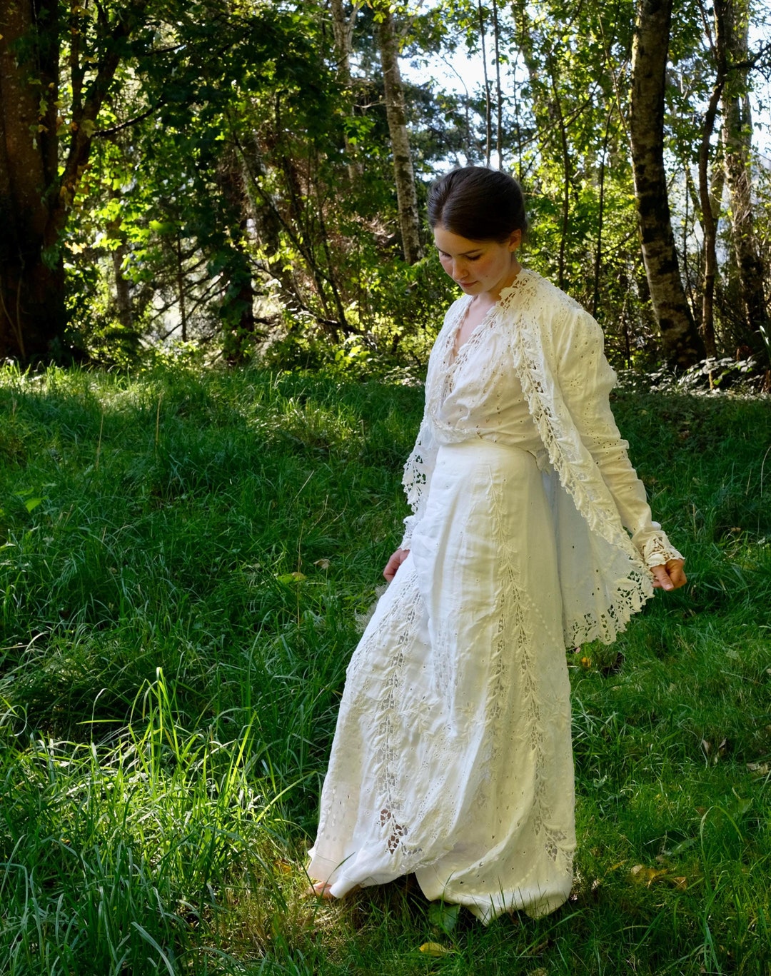 Edwald Linen Edwardian Three Piece Embroidered White Linen Ensemble 24