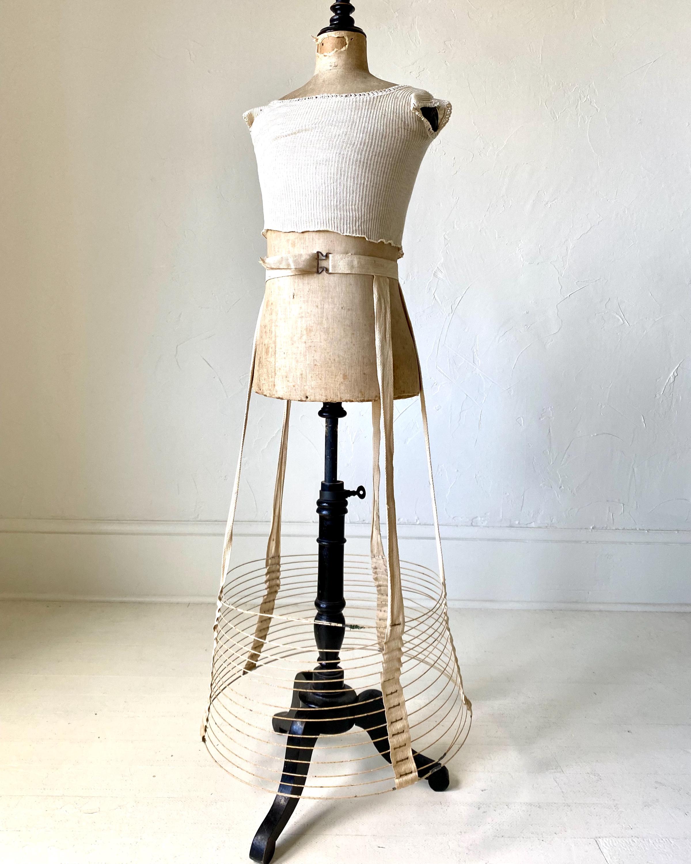 【Julius】Wire-skirt Victorian 1870s Wire Crinoline Hoop Skirt - Etsy