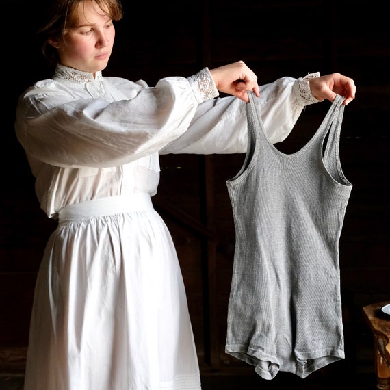 Vintage 1930s Children's Grey Cotton Knit Bathing