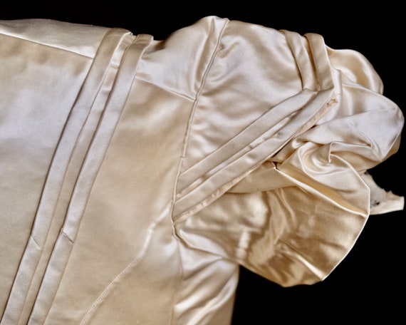 Antique 1850s Silk Satin Bodice - image 3