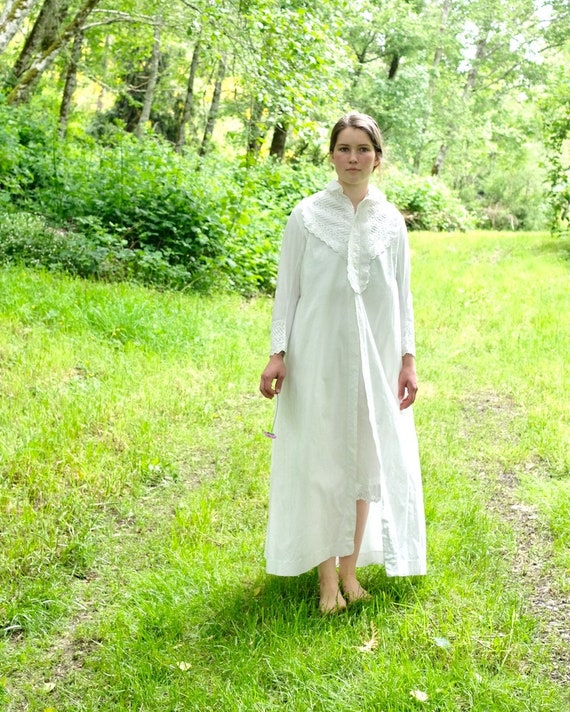 Victorian 1860s Nightgown Robe XS