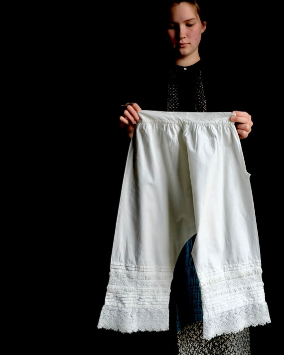 Antique Child's Fancy Bloomers With Broderie Angla