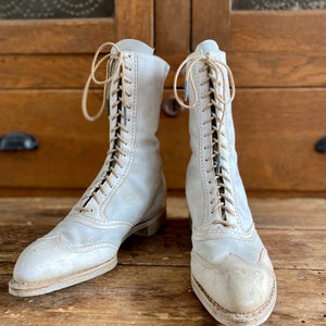 1910s White Brogue Boots US 4 image 3