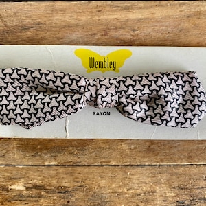 1940s Wembley Tie - Etsy