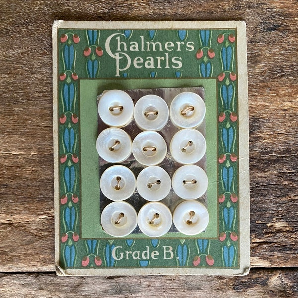Chalmers Pearls Mother-of-Pearl 12mm Button Card 12mm
