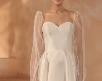 Detached tulle bridal sleeves