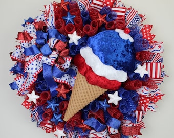 Patriotic Wreath with Ice Cream Cone. Memorial Day Wreath. Red White and Blue Wreath. Memorial Day Wreath. Independence Day Wreath.