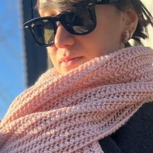 Knitting Scarf Pattern: Beginner Easy Knit (English PDF)
