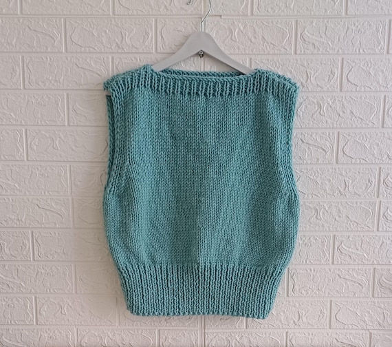Beginner Knit Vest Pattern: Chunky Yarn Sleeveless Sweater (English PDF Pattern)