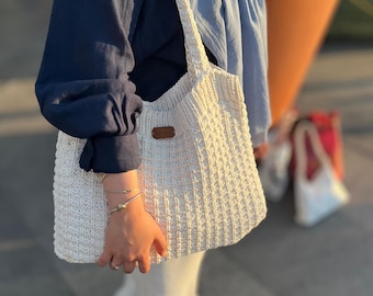 Knit Tote Bag Pattern: Easy Beginner Friendly, DIY Shoulder Purse, Instant Download (English PDF)