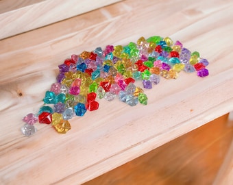 150 gemas arcoíris para jugar con piezas sueltas. Juego libre. Accesorios para juego sensorial.