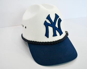 Yankees Cowboy Cap: Cowboy Hat Crowne with Ball Cap