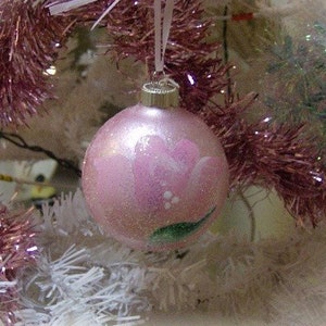 Shabby Chic Pink Rose Christmas Ornament, Hand Painted, Victorian Cottage Style Christmas Tree Decorations