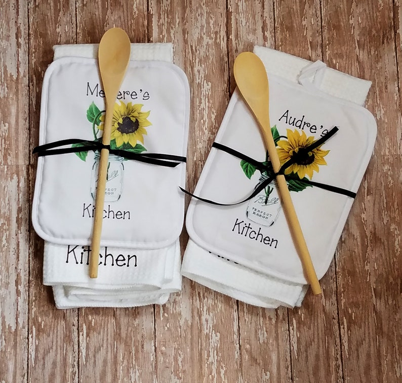 Personalized Country Sunflower in Mason Jar Kitchen Towel Dish Cloth and Pot Holder Gift Set, Mother's Day Gift, Birthday Housewarming Gift image 6