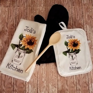 Personalized Country Sunflower in Mason Jar Kitchen Towel Dish Cloth and Pot Holder Gift Set, Mother's Day Gift, Birthday Housewarming Gift