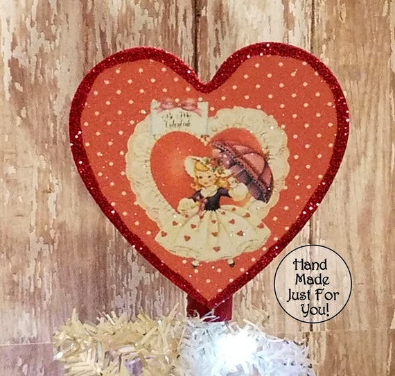 Happy Dwarf Snow White Tree Stump Vintage Personalized Birthday Card - Red  Heart Print