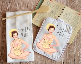 Retro Kitsch Some Like It Hot Pinup Girl Kitchen Dish Towel and Potholder Set