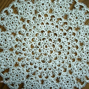 Tatted Doily, Tatting, 12 Inch Ecru Handmade Tatted Doily - Round, Christmas Gift Decoration, Lace Doily