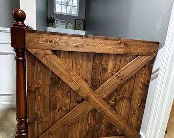 Barrera de seguridad para bebés de madera a medida: Madera maciza, para interior/exterior, sin listones.