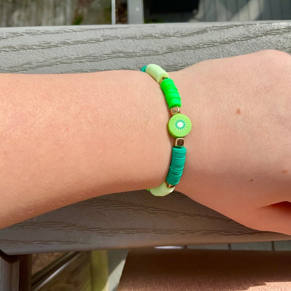 Kiwi clay bead bracelet/homemade