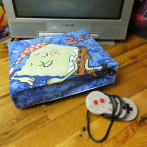 Sponge Bob console dust cover handmade from vintage children’s bed sheet - WRETRO WRAPPER