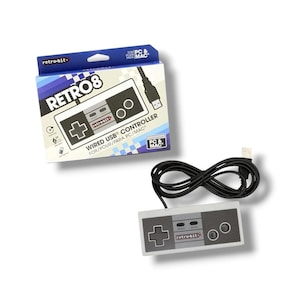 Retro Bit RB-PC-7437 PC Wired nes Style usb Controller - Black/White