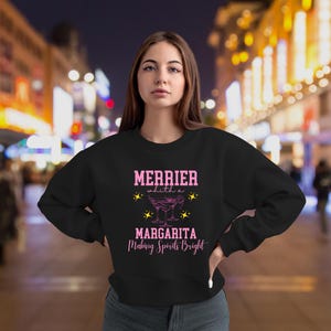 Christmas Margarita Sweatshirt: Festive Holiday Party Outfit