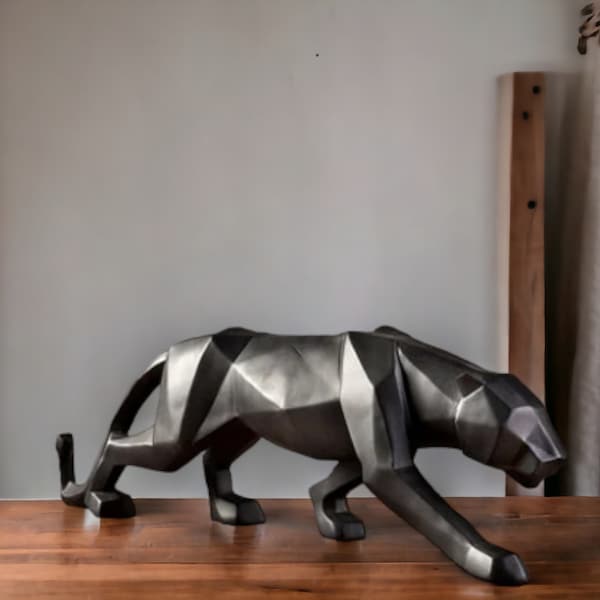 Abstract Geometric Style Panther Statue - Resin Leopard Sculpture, Animal Figurine for Home Office Desktop Decoration Crafts