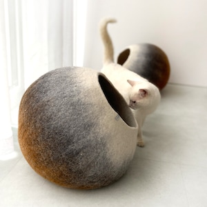 Pure Wool Felt Cat Bed Cave, Rusty Monochrome Ombre  - Handcrafted High Quality Pet Furniture. Minimal Modern Design