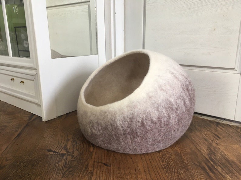 Cat Bed Cave Cocoon, Pet House Wool Vessel, Cat Furniture Hand Felted Wool Modern Minimalist Design Beige White Home Decor image 3