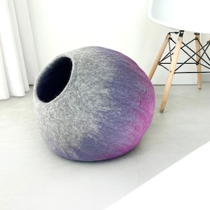 Cat Bed Wool Bed Cave Cocoon Pet Furniture Artisan Made Handmade Wool Napping Spot, Cat Cave Bed interior Decor Functional Art Purple Ombre