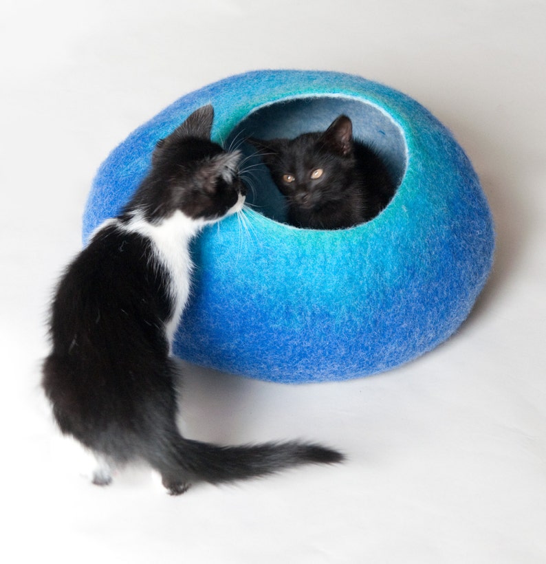 Cat Cave Nap Cocoon / Cat Bed / House / Cat Dog Pet Sleep ...