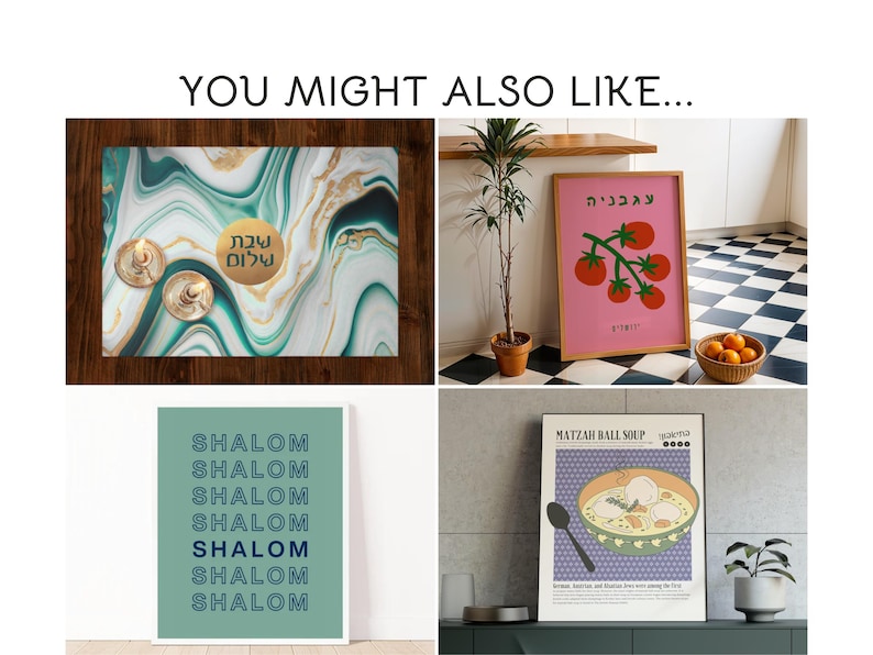 Peut inclure: Ensemble de quatre impressions d'art et objets d&eacute;coratifs. Comprend un set de table &agrave; motifs marbr&eacute;s avec des bougies, une affiche rose avec des illustrations de tomates, une affiche verte avec le mot "Shalom", et une affiche avec de la soupe aux boules de matzah.