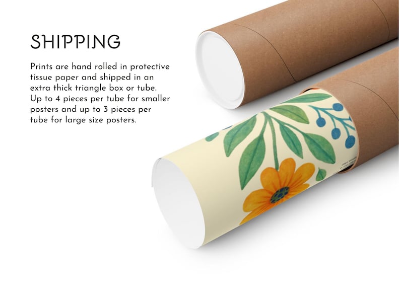 Peut inclure: Deux affiches enroul&eacute;es dans des tubes bruns. L'une d'elles pr&eacute;sente un motif floral avec une fleur orange, des feuilles vertes et des baies bleues. Le texte "SHIPPING" est visible.