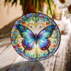 Butterfly Stained Glass Suncatcher, Gift for Butterfly Lovers, Stained Glass Window Hanging, Butterfly Suncatcher, Gift for Animal Lovers