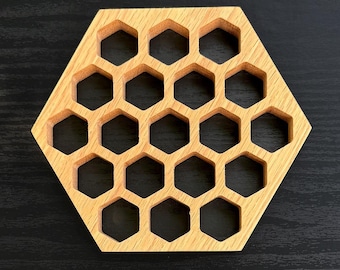 Salvamanteles hexagonal de madera con diseño de panal / Decoración de cocina rústica