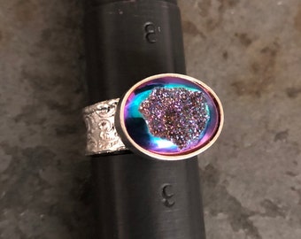 Sterling Silver Wide Shank Floral Texture Ring with Purple Blue Window  Druzy in Gallery Bezel Size 8