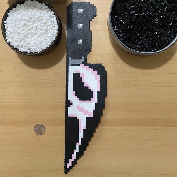 Scream Knife Perler