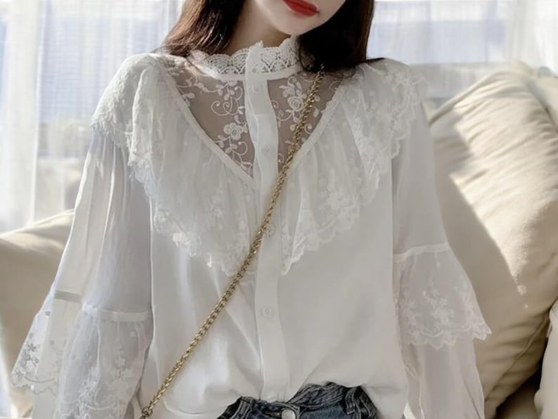 LACE UP RUFFLE BLOUSE DRIFTING DREAMER
