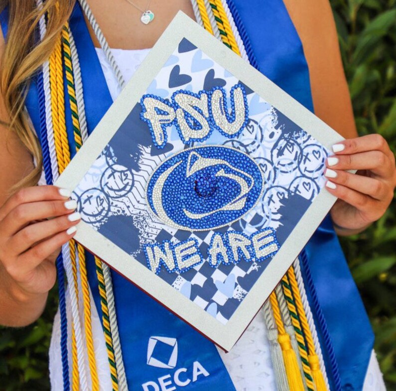 Custom Bedazzled Design Graduation Cap Topper - Etsy