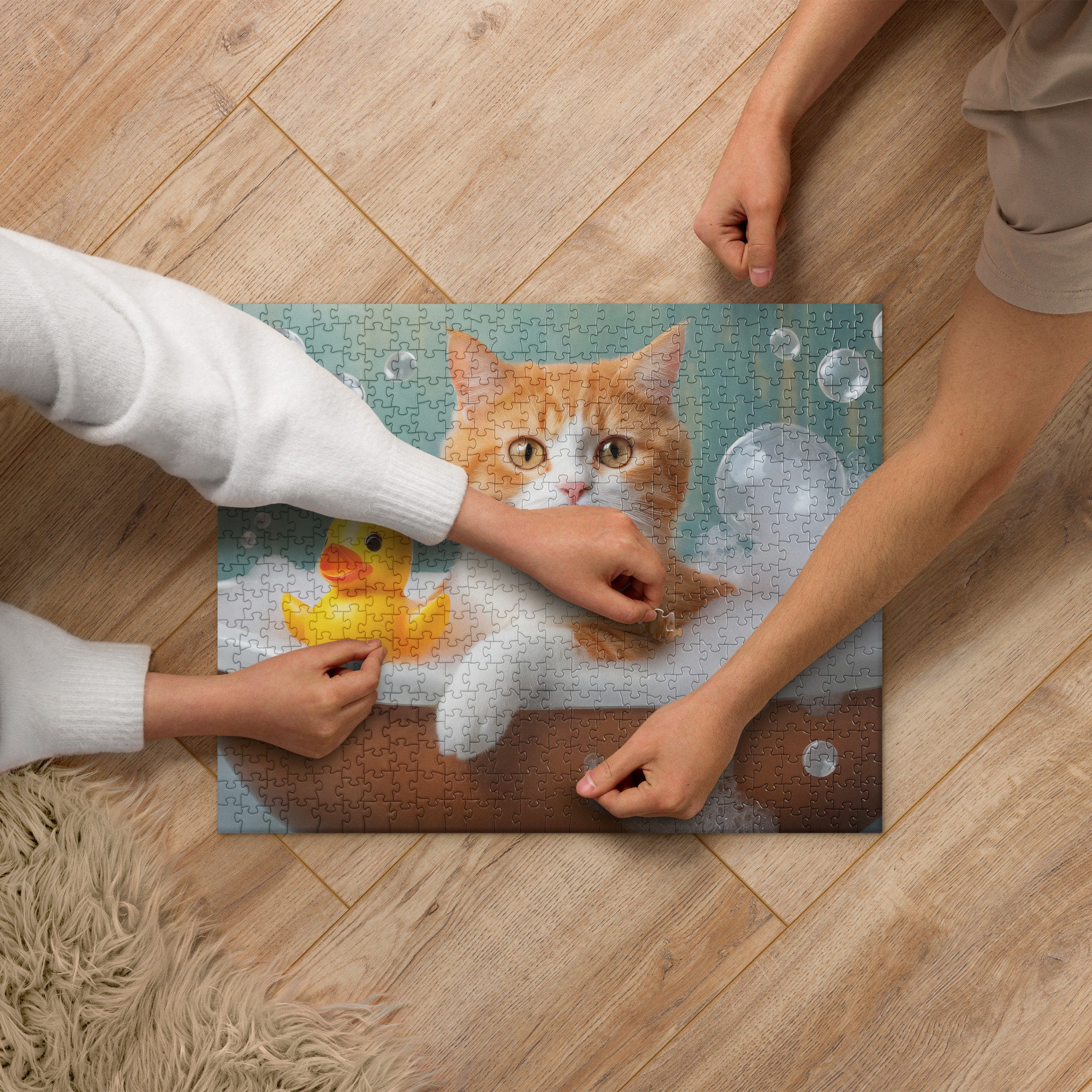 カラフルな猫が泡風呂に入っているジグソーパズル - フレーム付きで 