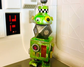 Utility ’Bot 1 – Artist-made Figure