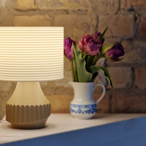 Modern table lamp - home decor - decoration - 3D printed - unique
