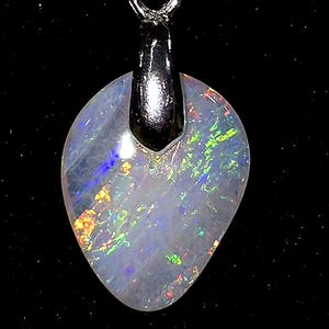 1.1 CT Australian Crystal Opal Pendant