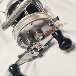 counterfeit daiwa reels Daiwa Sealine Line Counter Reels