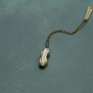 Lil Peanut - Vintage Peanut Pin Necklace