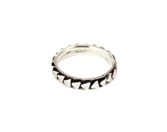 Ahwahnee Path Ring
